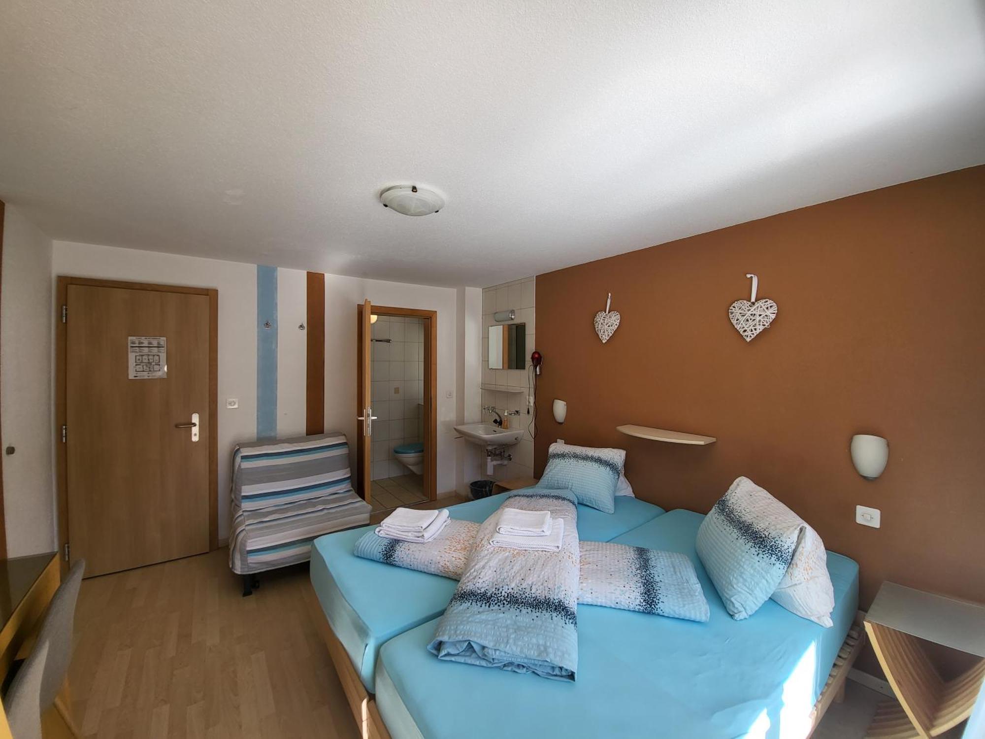 Pension Heino Saas-Grund Exterior foto